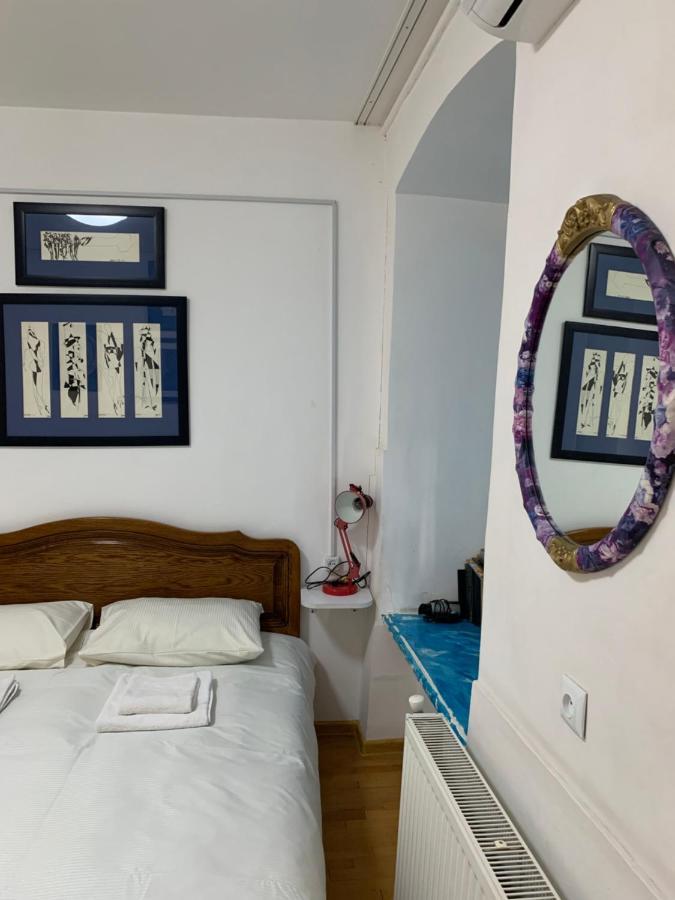 טביליסי In The Center Of The City 2Rooms מראה חיצוני תמונה